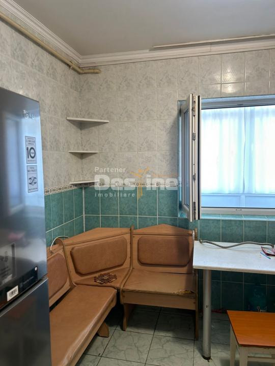 Sebastian-Dunvat | 3 camere | 74mp | et. 4 | centrala proprie | 105.500 euro