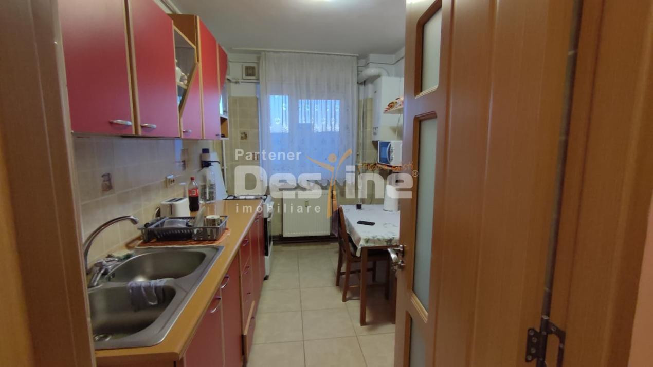 Bârnova | 2 camere | 55mp | et 10 | centrala proprie | anvelopat | 96.000 euro