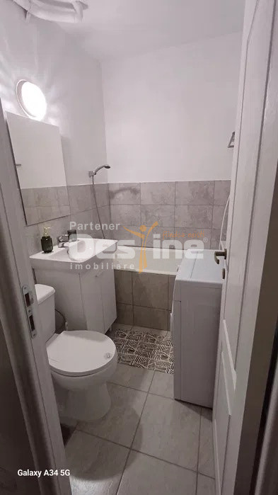 Rahova-Salaj | 2 camere | 38mp | et 9 | renovat complet | 68.000 euro