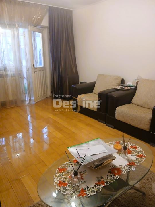 Apartament 3 camere , 2 balcoane , 2 bai ultracentral 