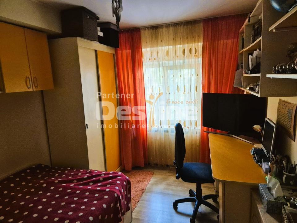 Apartament 3 camere , 2 balcoane , 2 bai ultracentral 