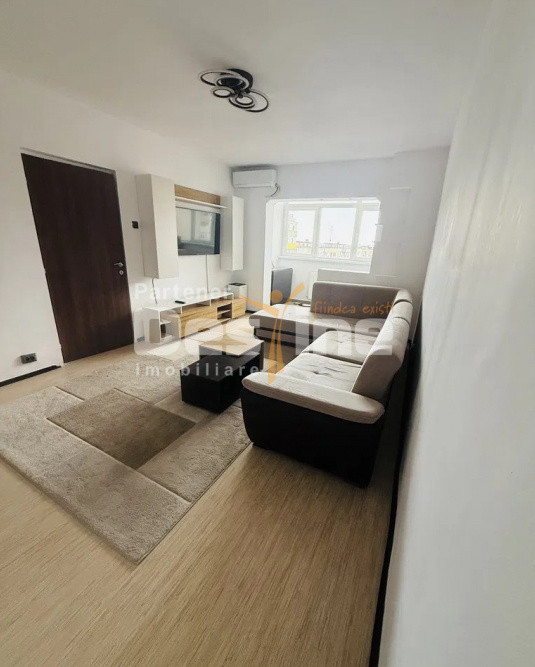 Liceul Bolintineanu | 2 camere | 59mp | et 9 | renovat | parcare | 100.000 euro