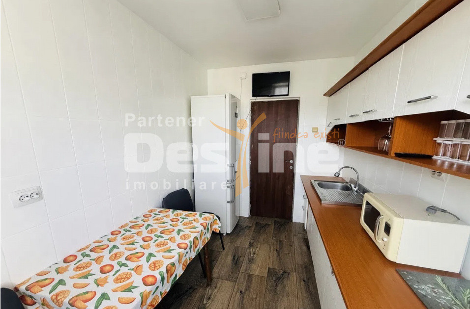 Liceul Bolintineanu | 2 camere | 59mp | et 9 | renovat | parcare | 100.000 euro
