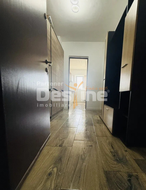 Liceul Bolintineanu | 2 camere | 59mp | et 9 | renovat | parcare | 100.000 euro