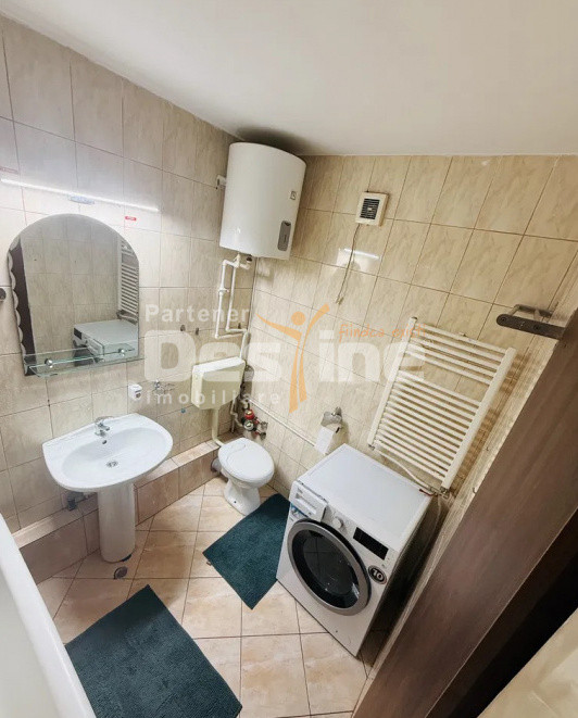 Liceul Bolintineanu | 2 camere | 59mp | et 9 | renovat | parcare | 100.000 euro