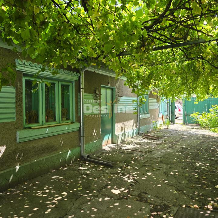 CASA DE VANZARE 