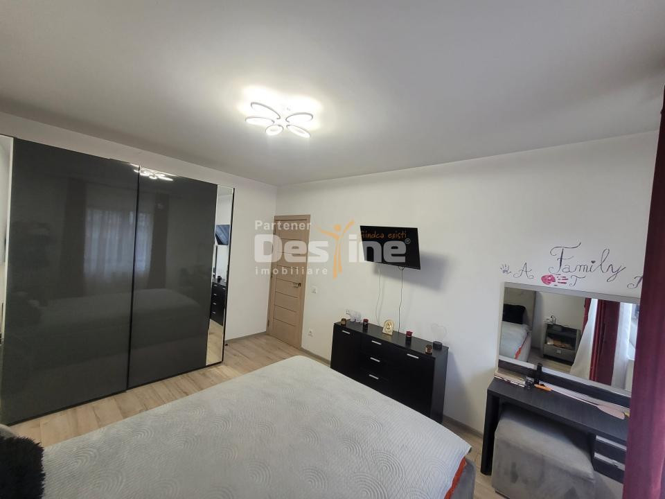 Casă modernă de vânzare | Zona LUNCA CETATUII | 3 camere, decomandat