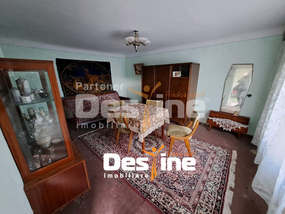 URICANI , CASA  78 MP,TEREN 1250 MP, 74.900 EURO