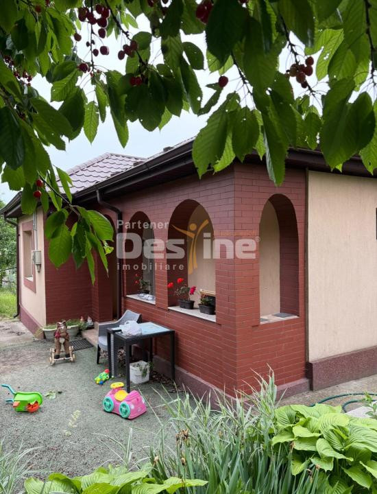 Casă de vânzare | Zona ARONEANU | 2 camere