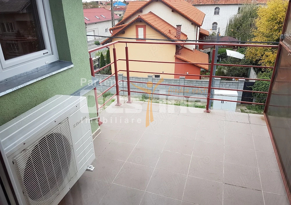 Proprietar, locuinta etaj 1 in cladire noua CU PARCARE IN CURTE