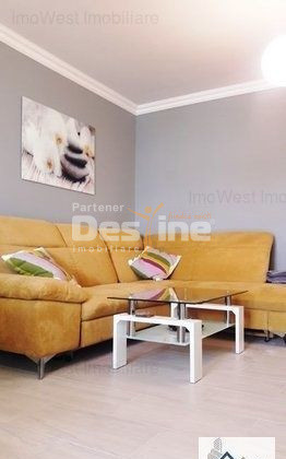 Închiriez apartament