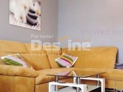 Închiriez apartament