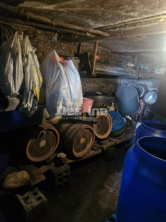 Casă frumoasă - zonă liniștită