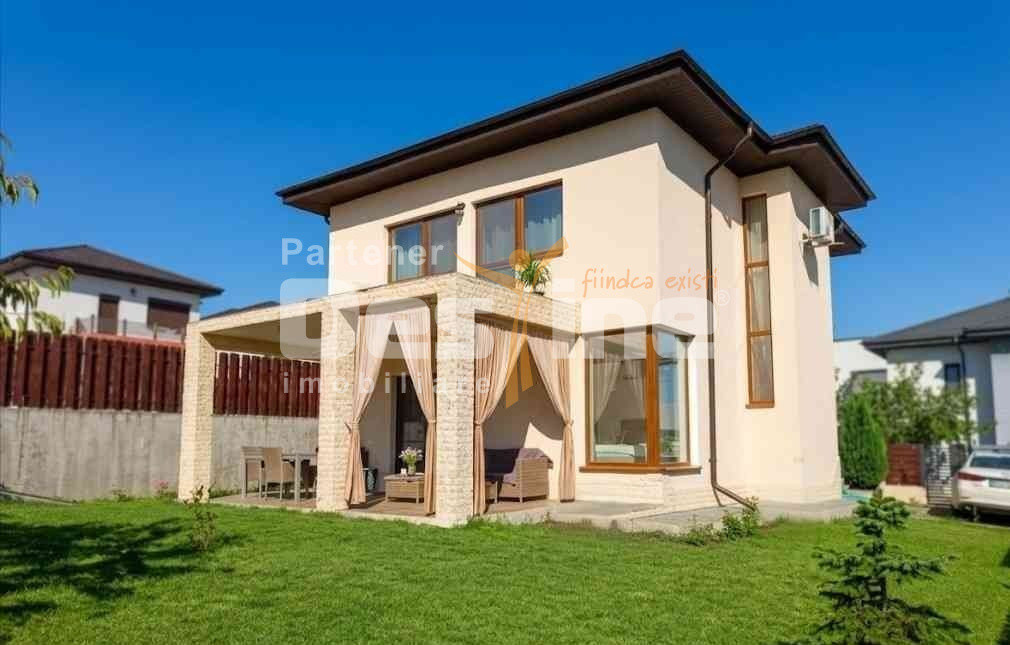 Casă individuală 4 camere, 115 mp utili, curte 320 mp, beci și loc parcare