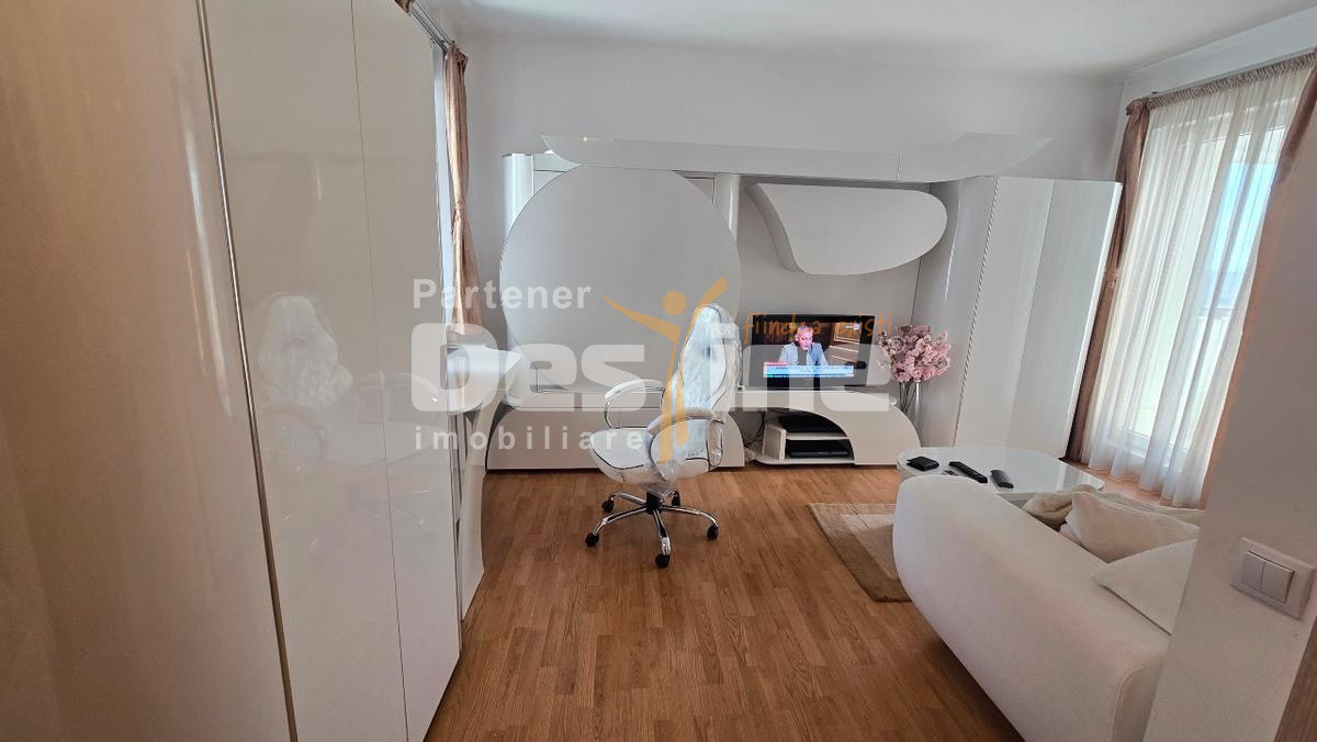 13 Septembrie-Prosper Plazza | Garsoniera | 38mp | et 11 | bloc 2016 | 400 euro