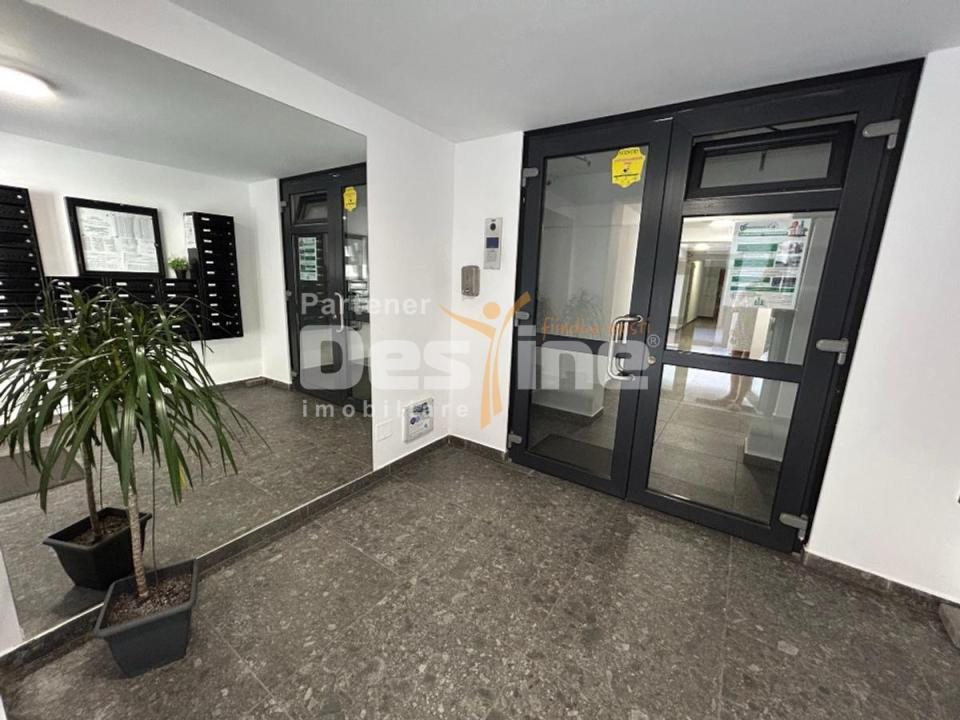 Marriott-Palatul Parlamentului | 2 camere | 55mp | et 4 | bloc 2016 | 700 euro