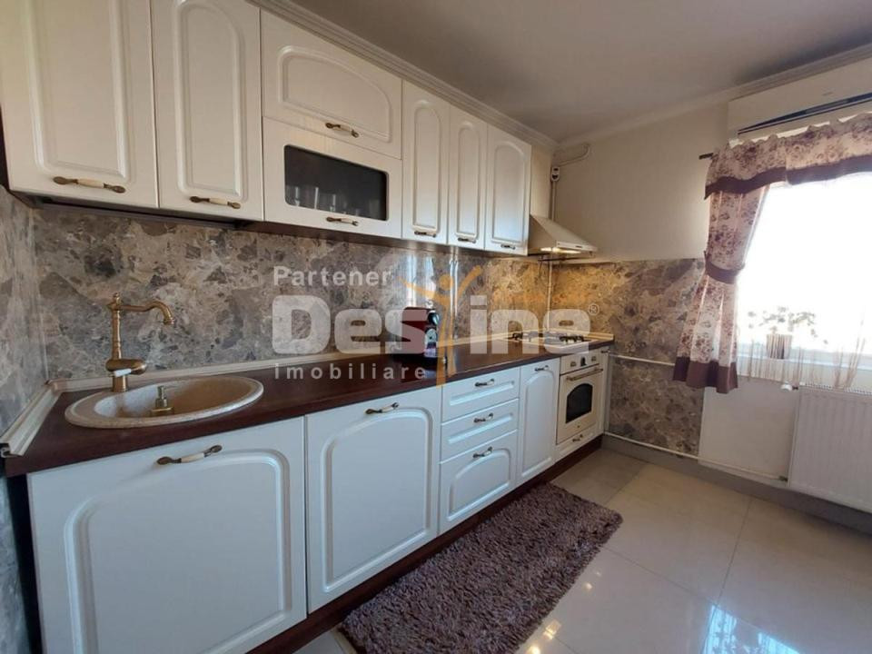 13 Septembrie-Sebastian | 3 camere | 80mp | 8/9 | parcare | 165.700 euro
