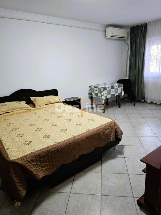 Garsonieră spațioasă de închiriat – Bd. Brăilei, Focșani