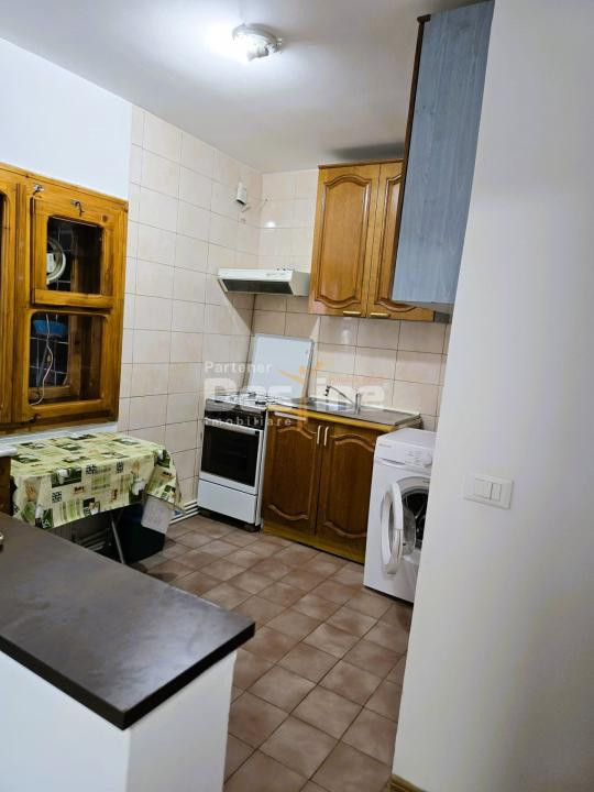 Garsonieră spațioasă de închiriat – Bd. Brăilei, Focșani