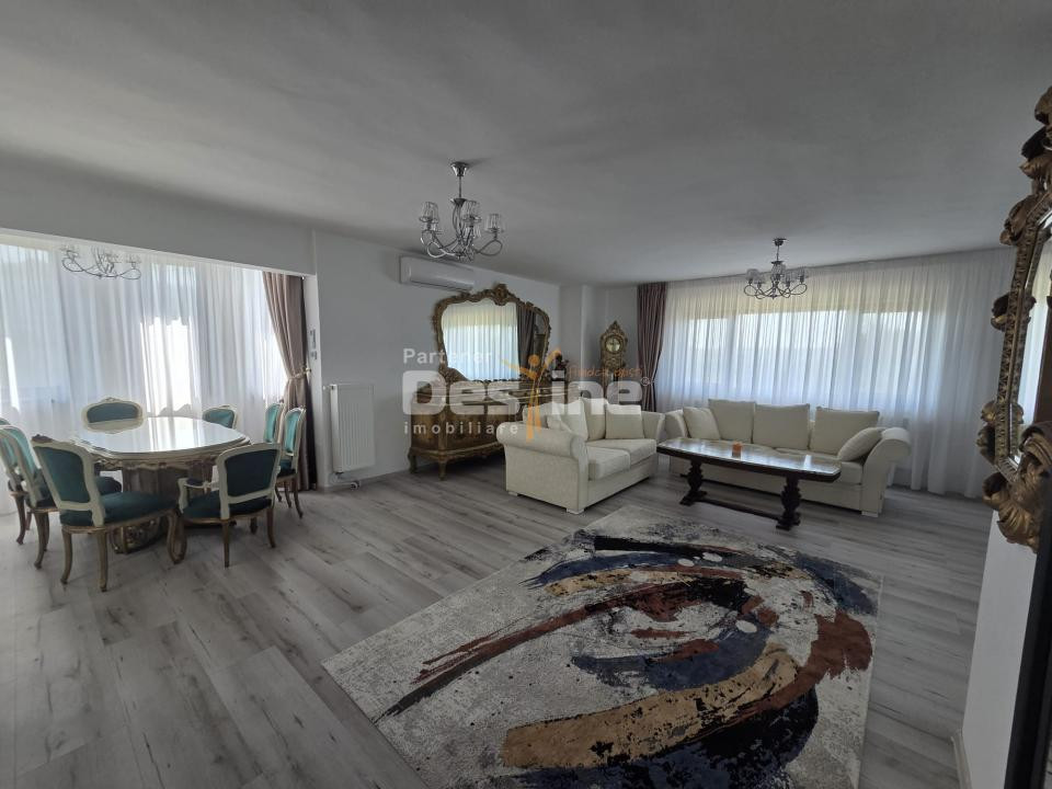 CASĂ DE LUX DE VÂNZARE | Zona REDIU | decomandat, 3 camere, 