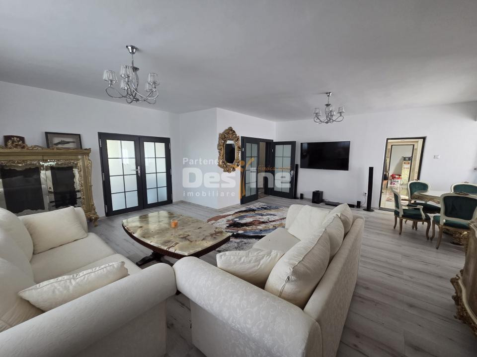 CASĂ DE LUX DE VÂNZARE | Zona REDIU | decomandat, 3 camere, 