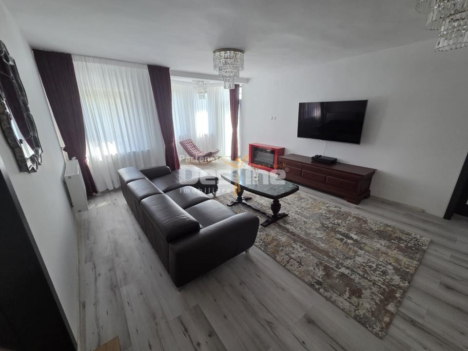 CASĂ DE LUX DE VÂNZARE | Zona REDIU | decomandat, 3 camere, 