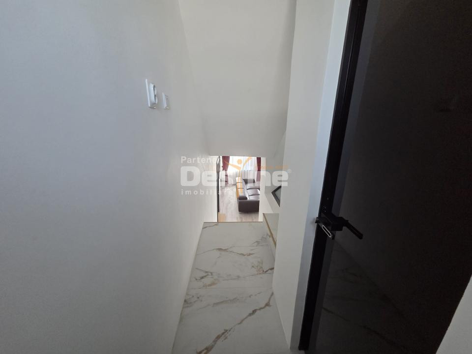 CASĂ DE LUX DE VÂNZARE | Zona REDIU | decomandat, 3 camere, 