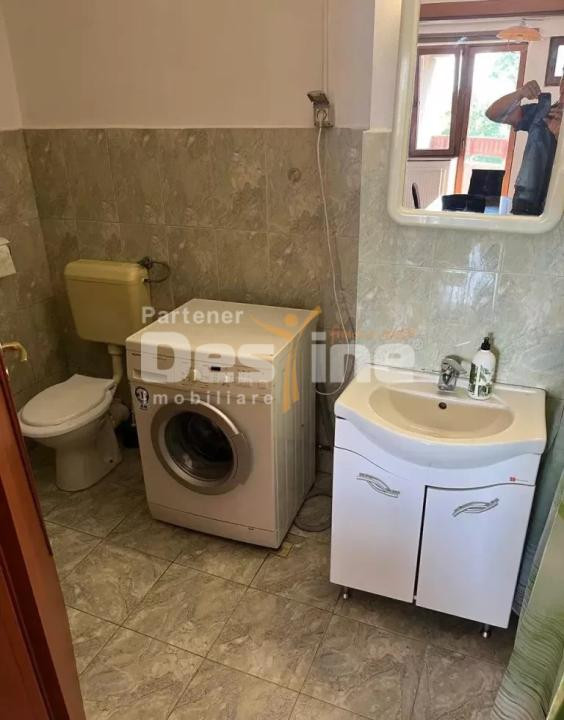 Inchiriez apartament 3 camere Zona Modern
