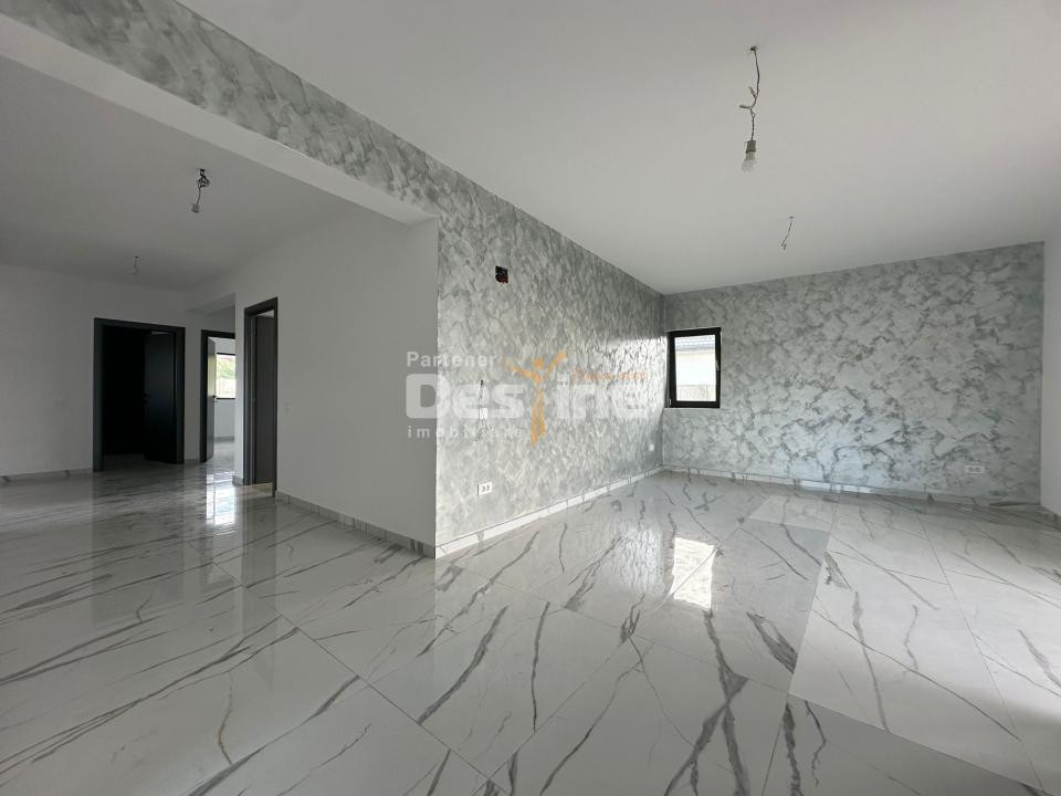 Casă individuală 4 camere | 121 mp utili | Teren 893 mp | Comuna Berceni