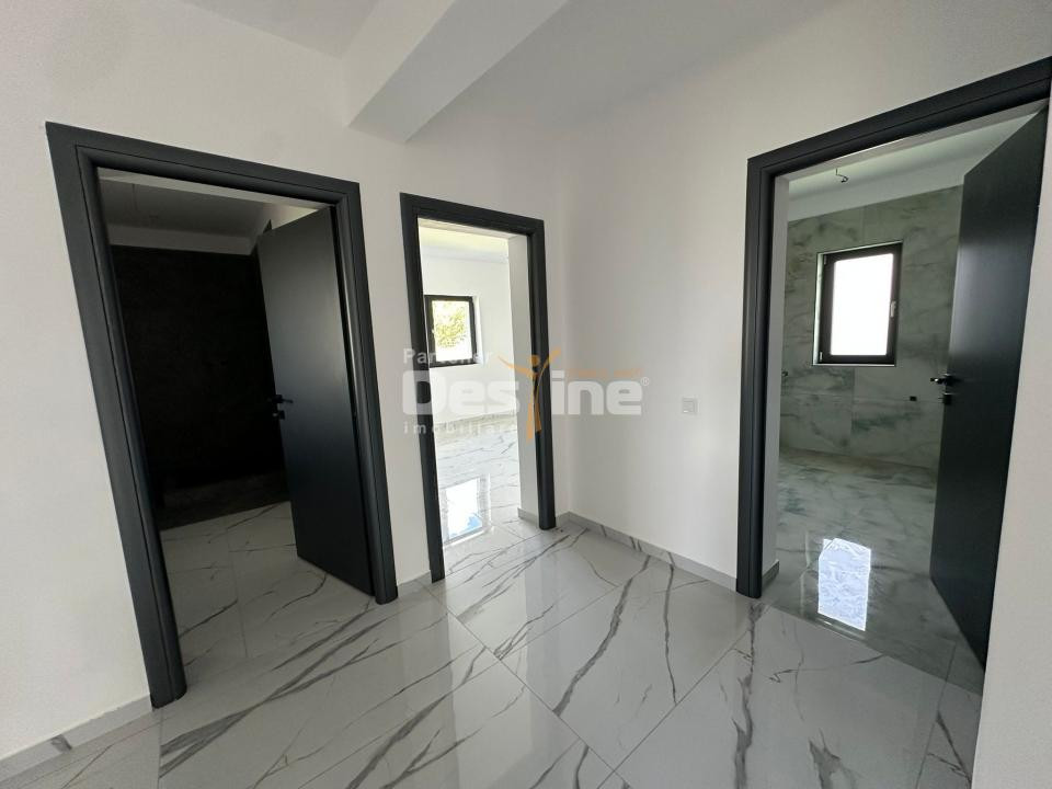 Casă individuală 4 camere | 121 mp utili | Teren 893 mp | Comuna Berceni