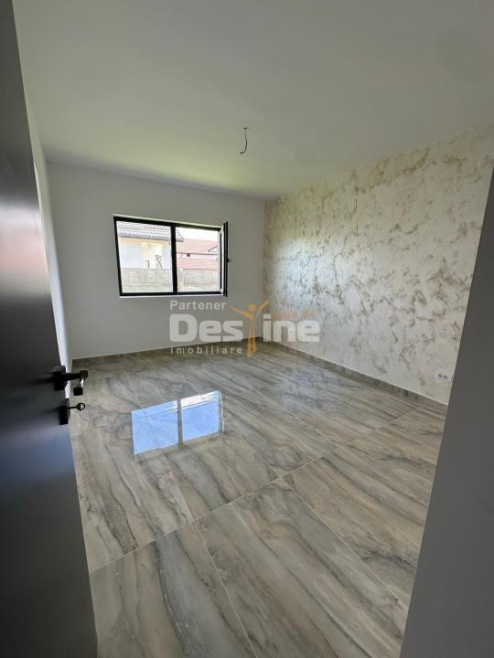 Casă individuală 4 camere | 121 mp utili | Teren 893 mp | Comuna Berceni