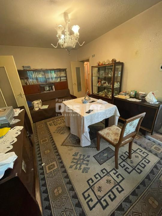 APARTAMENTt 3 CAMERE DE VANZARE - Parter -GIULESTI