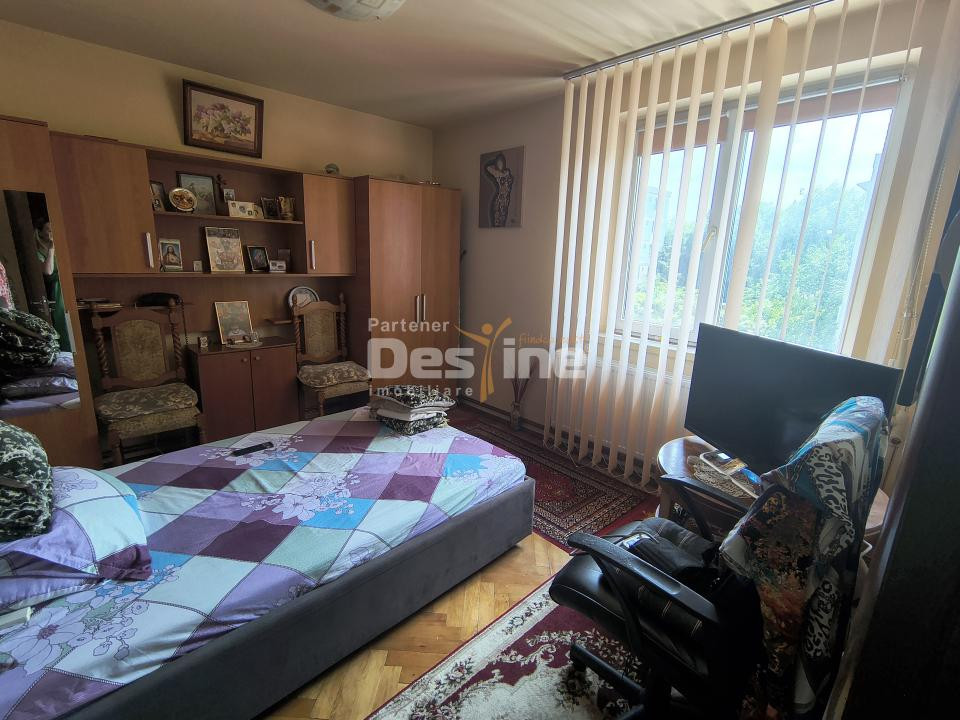 Apartament 2 camere zona linistita etaj intermediar