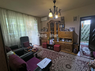 Apartament 2 camere zona linistita etaj intermediar