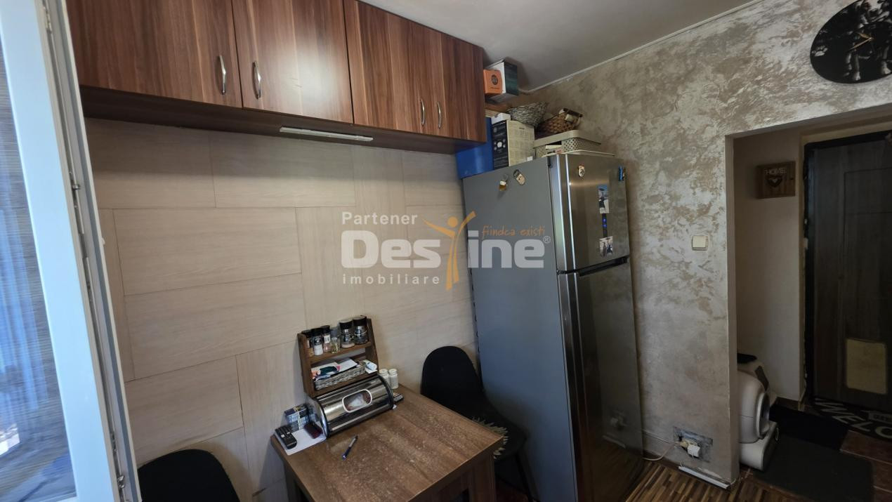 Apartament 2 camere, parter, zona linistita