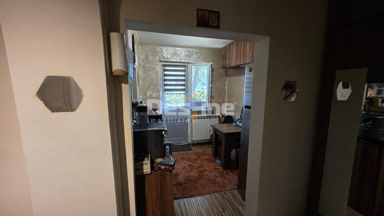 Apartament 2 camere, parter, zona linistita