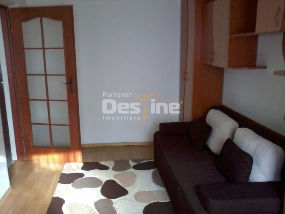 Chirie Garsoniera 25 mp etaj intermediar, mobilata si utilat disponibila imediat