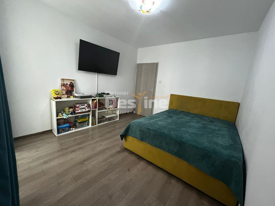 Apartament 2 camere decomandat, 46 mp,loc parcare, la 3 minute de Rond Pacurari