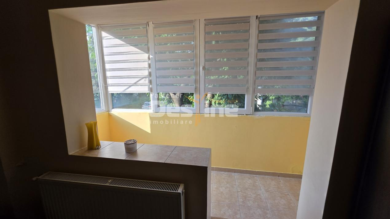 apartament decomandat 3 camere, 76 mp, mobilat, centrala, AC