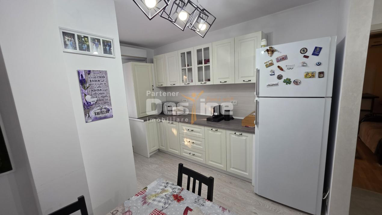 apartament decomandat 3 camere, 76 mp, mobilat, centrala, AC