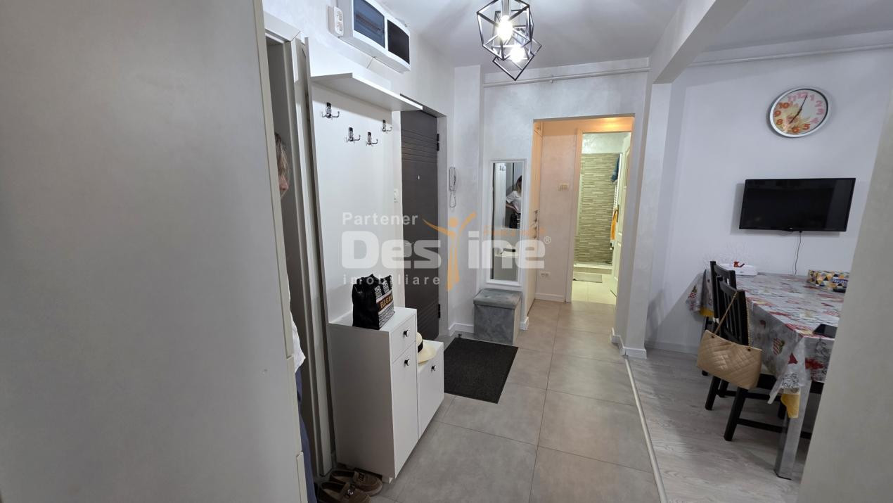 apartament decomandat 3 camere, 76 mp, mobilat, centrala, AC