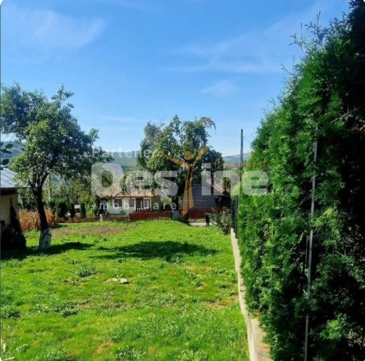 VAND CASA IN LOCALITATEA VALEA DOFTANEI