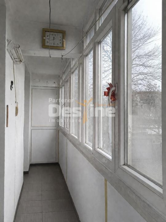APARTAMENT 3 CAMERE ,DECOMANDAT ,