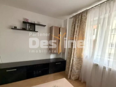 inchiriez apartament cu 3 camere