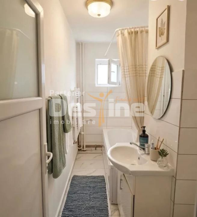 inchiriem apartament cu 3 camere