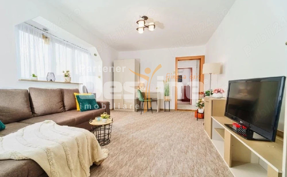 Apartament 3 camere Cetății