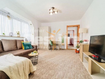 Apartament 3 camere Cetății