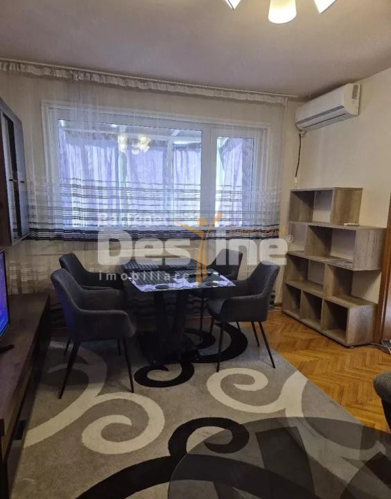 Inchiriez apartament cu 3 camere utilat si mobilat in zona Dacia