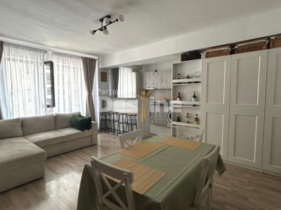 Apartament modern Copou – parter, parcare în față, statie transport la 2 minute 