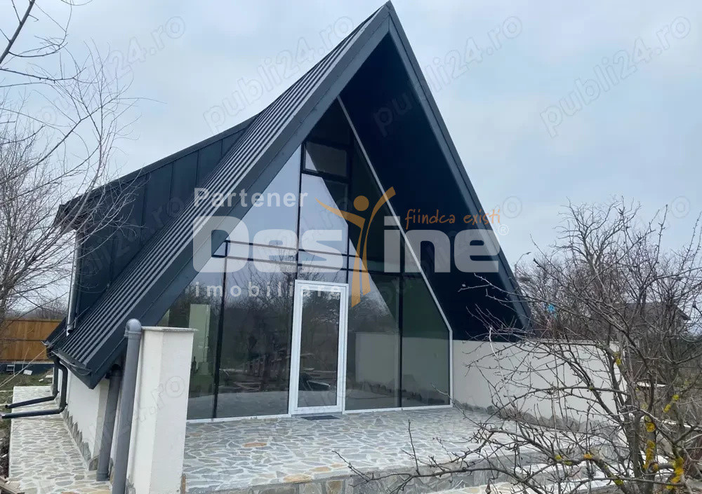 Vila in stil A-Frame, incalzire in pardoseala, panouri fotovoltaice, Magurele